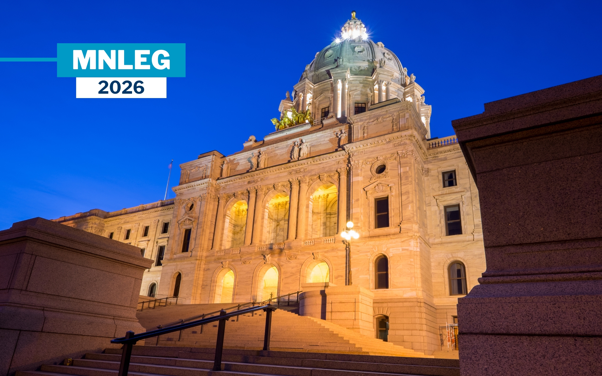 Minnesota Capitol in the evening.