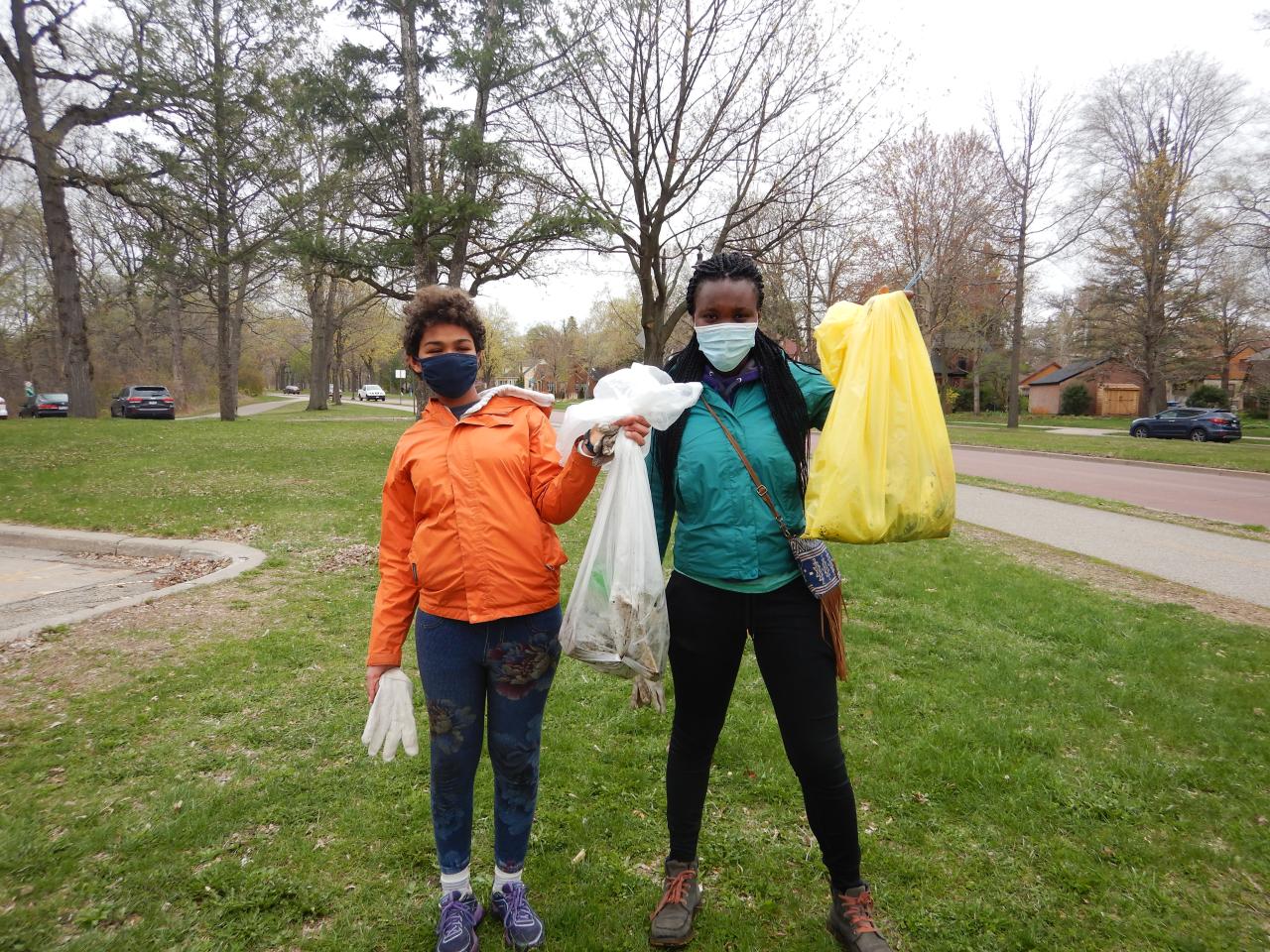 Volunteers at the 2021 Earth Day cleanup