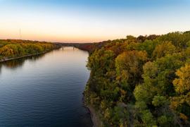 Mississippi River gorge in the fall