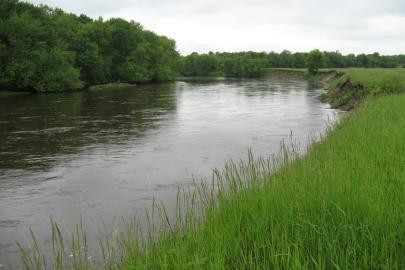 The Mississippi River runs along the southern edge of the Houlton Farm property, and the islands of the Mississippi River Islands SNA (left) already provide important protected habitat in the area.