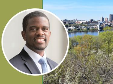 Mayor Carter in front of the St. Paul skyline