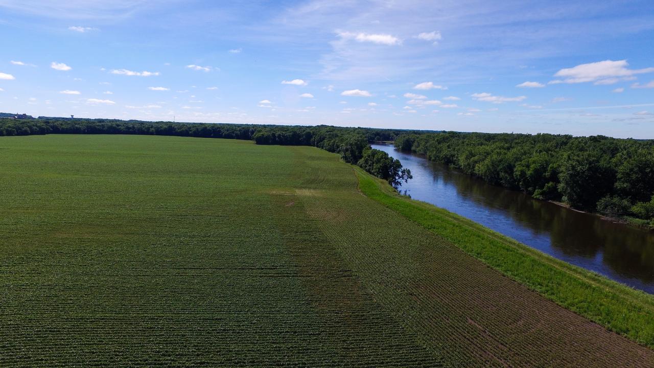 Houlton Farm, photo by Tom Reiter Houlton Farm, photo by Tom Reiter