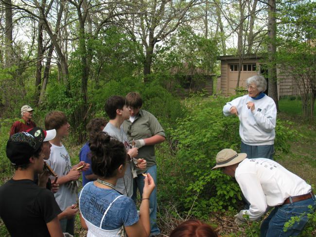 Tecla Karpen and students in "Karpen Woods" Tecla Karpen and students in "Karpen Woods"